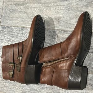 Aerosoles Brand Short Cut Bootie